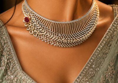 gold and diamond necklace